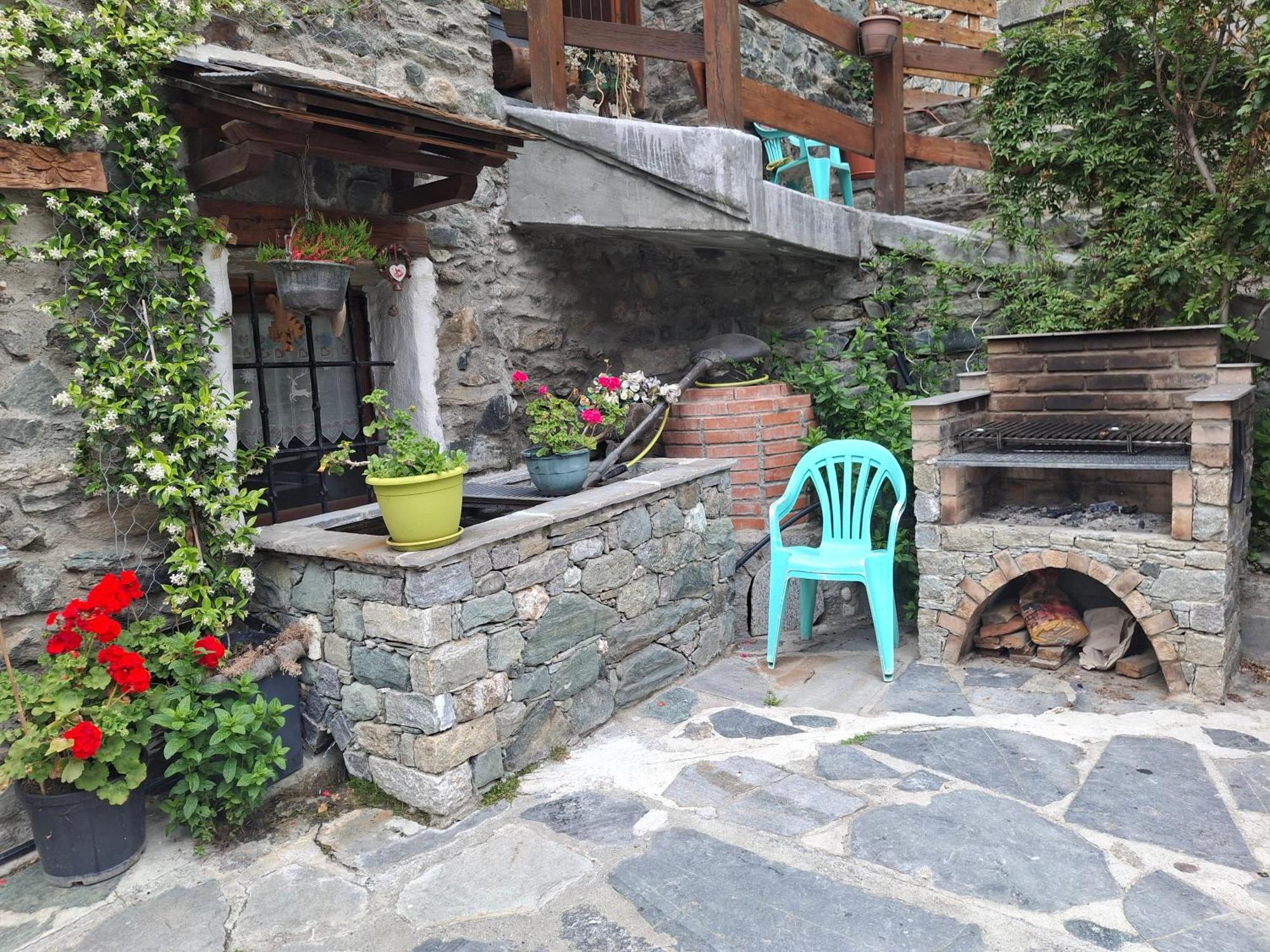 Fiocco Di Neve Apartment Montjovet Ngoại thất bức ảnh